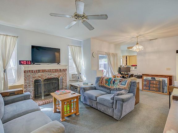 2nd image of 3004 Acton Way