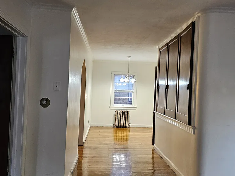 212 Carlton Ter #2 — Photo 4