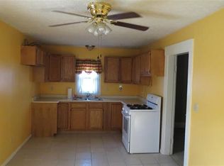 218 S 8th St, New Castle, IN 47362