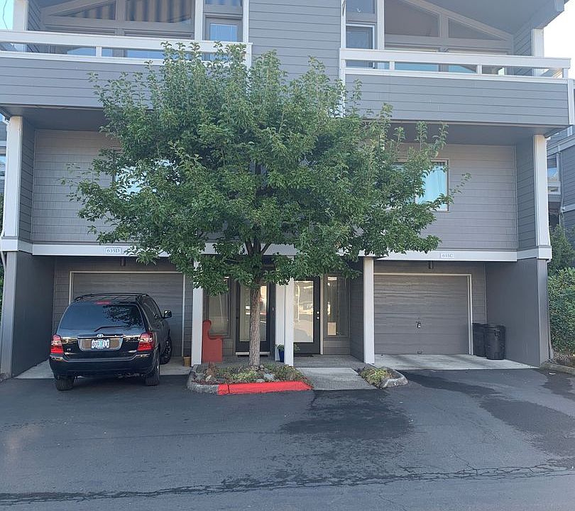 1st image of 635 SE Linn St APT C