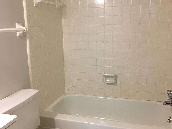 4th image of 2601 Hillsboro Pike APT J7