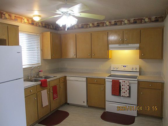 5th image of 183 Armadillo Ln