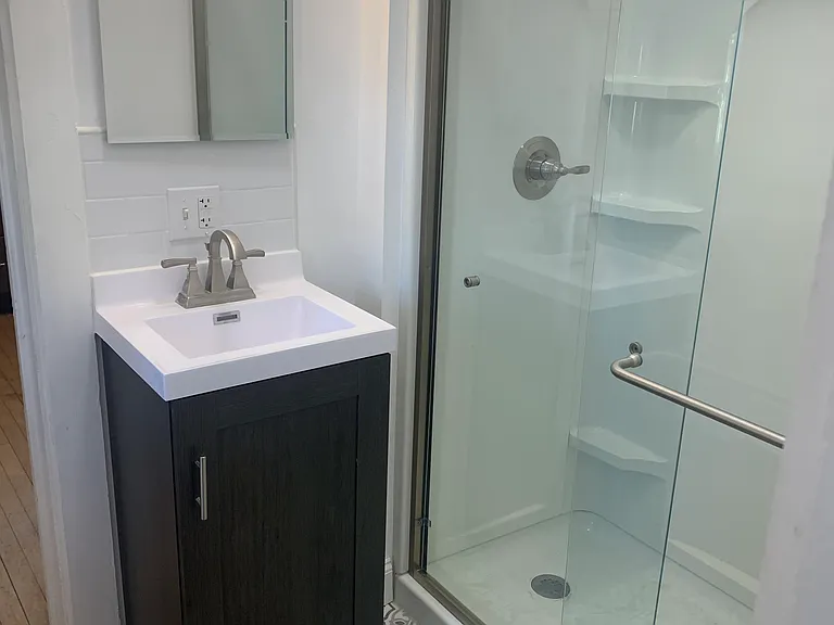 120 Olive St — Photo 11