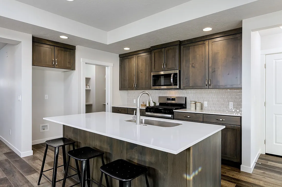 112 W Radiant Ridge Dr — Photo 1