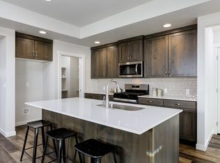 112 W Radiant Ridge Dr, Meridian, ID 83642