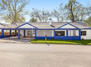 811 W Calhoun St, Livingston, TX 77351