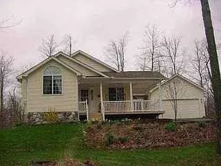 3833 Rochester Rd photo 1