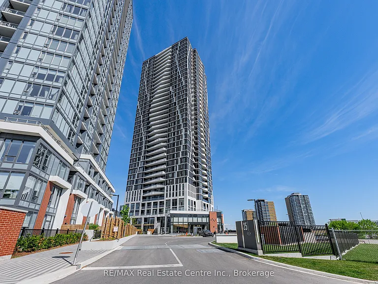 25 Wellington St S #3103 — Photo 1