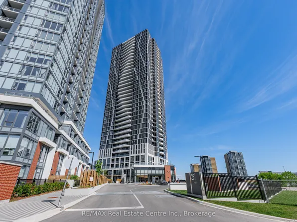 25 Wellington St S, Kitchener, ON