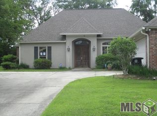 3259 Shadow Hill Dr, Baton Rouge, LA 70816