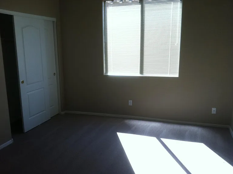 3105 W Eagle Claw Dr — Photo 10