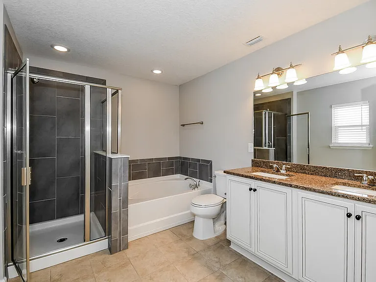76802 Timbercreek Blvd — Photo 12
