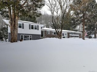 94 Bowman Dr, Naugatuck, CT 06770