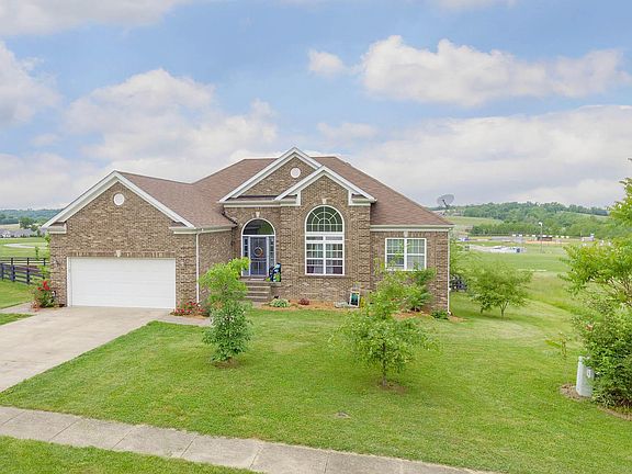 2nd image of 243 Oak Leaf Ct