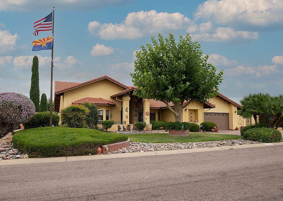 1st image of 2835 Palmer Dr