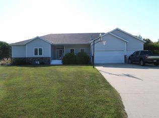 1101 Southcreek Ave, Glyndon, MN 56547