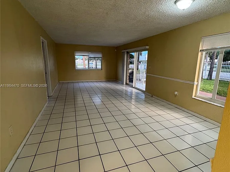 505 NW 177th St #103 — Photo 13