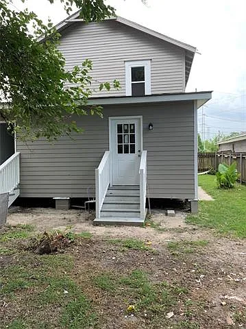 8943 Jeannette St — Photo 26