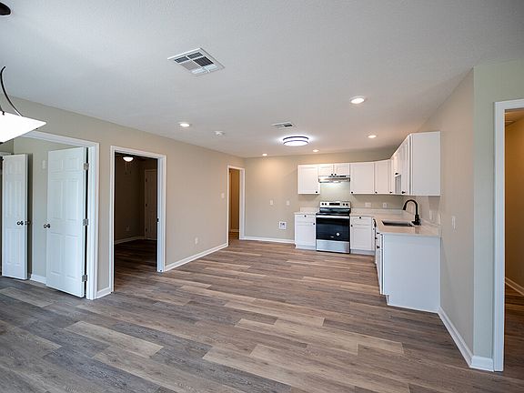 906-CASS-STREET-kitchen-dining_08122024
