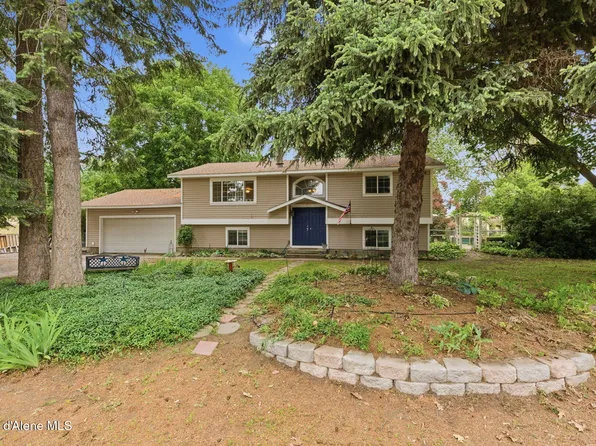 2025 W Saint Emilion Dr, Hayden Lake, ID 83835