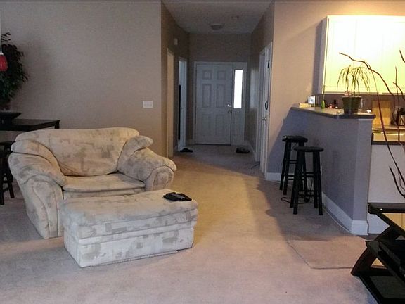 3rd image of 1686 Honeybee Ln