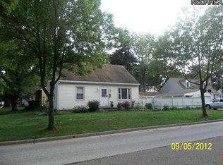 1484 Riverside Dr, Akron, OH 44310