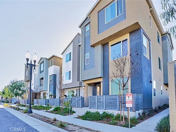 3rd image of 314 N Standard Ave