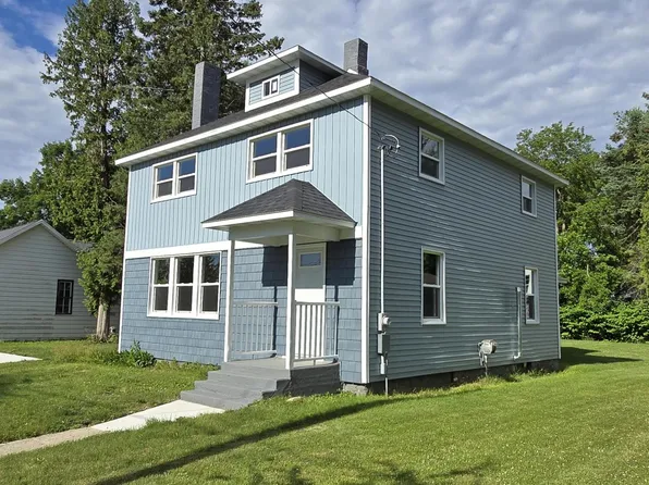 4391 Division St, McBrides, MI 48852