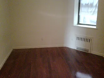 Rented by Apartments by Us