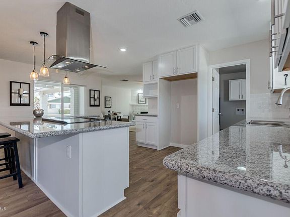 5th image of 1344 W Naranja Ave