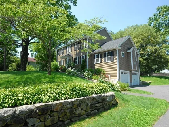1796 Main St, Concord, MA 01742