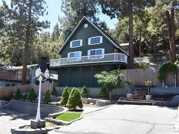 5294 Chaumont Dr, Wrightwood, CA 92397