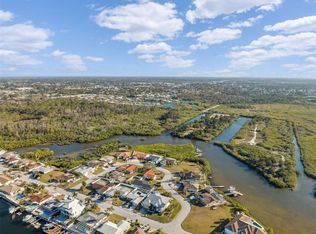 3982 Rudder Way #27, New Pt Richey, FL 34652