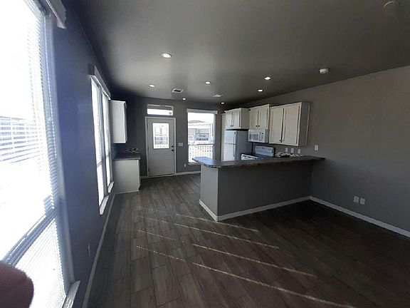 2nd image of 8700 E University Dr #3528