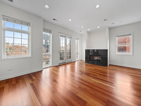 1316 N Wicker Park Ave APT 2, Chicago, IL 60622