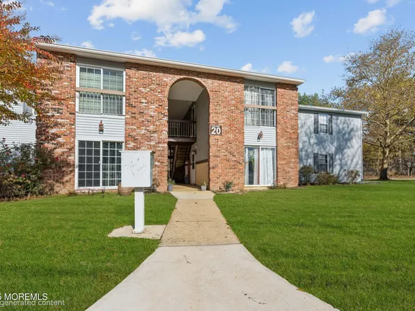 20 Austin Court #7, Freehold, NJ 07728