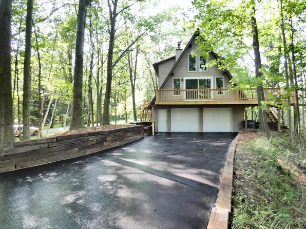 794 Melanie Ln, Oneida, WI 54155