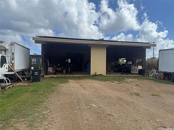 3rd image of 53-720 Kamehameha Hwy #2A