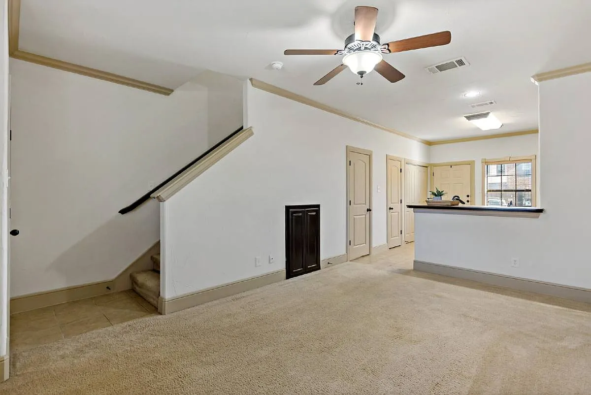 11118 Marion Rd — Photo 4