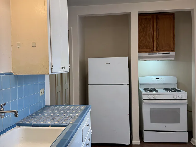 230 E Mulberry Ave #2 — Photo 10