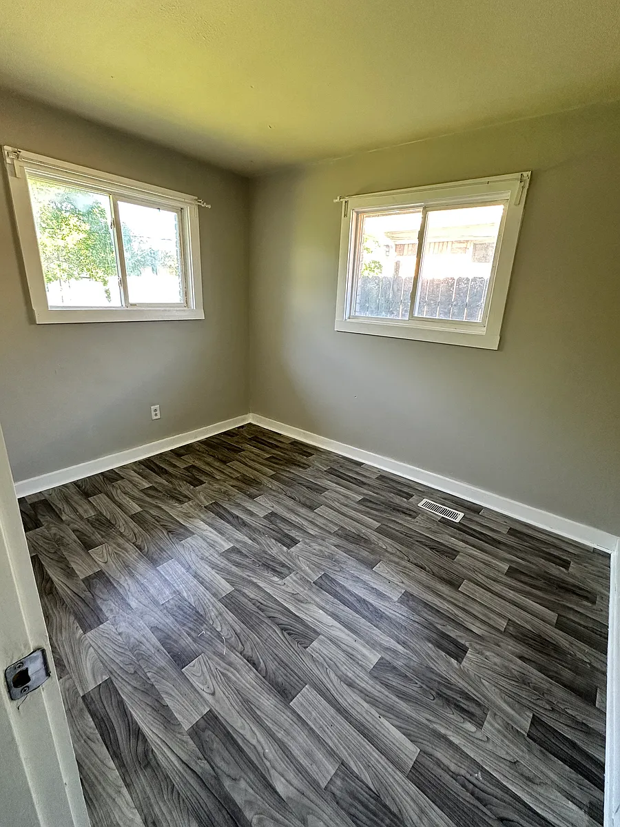 Building Photo - 1320 Norton Ave #2