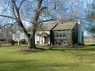 223 Worthington Ln, Muncy, PA 17756