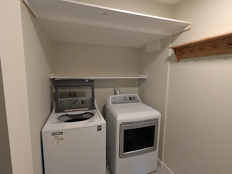 2346 Dawes Hill Rd — Photo 8