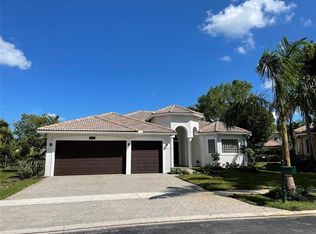 18940 SW 32nd St, Hollywood, FL 33029