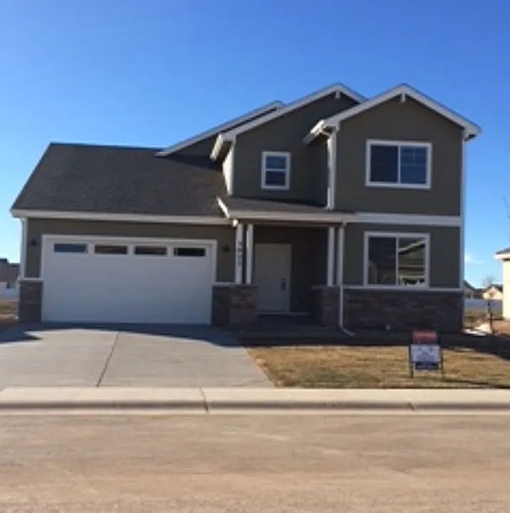 1st image of 3925 Ginkgo St