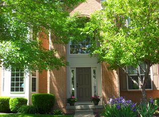 13384 Red Hawk Dr, Fishers, IN 46037