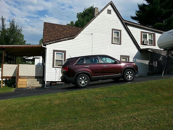 2nd image of 1714 Westwood Dr