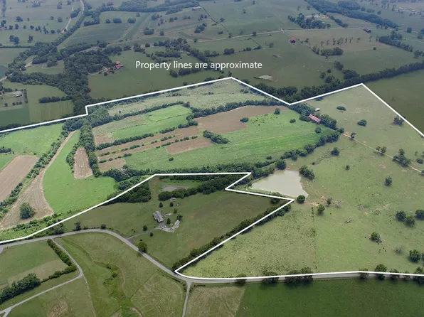 1500A Thatchers Mill Rd, Paris, KY 40361