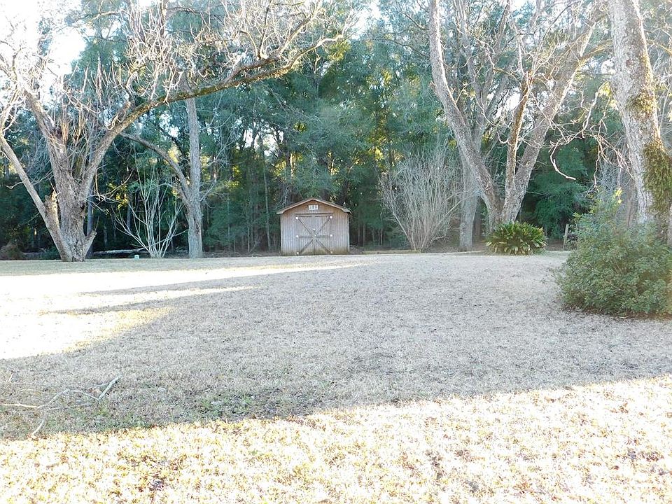 1st image of 2102 SW Gleneagles Dr