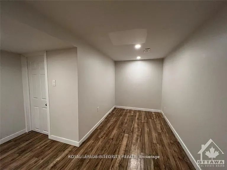 61 Elvaston Ave — Photo 15
